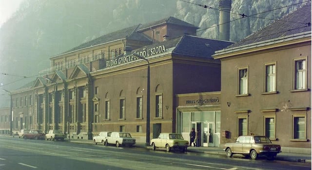 Nemzeti örökség lett a Rudas fürdő kötényes hagyománya