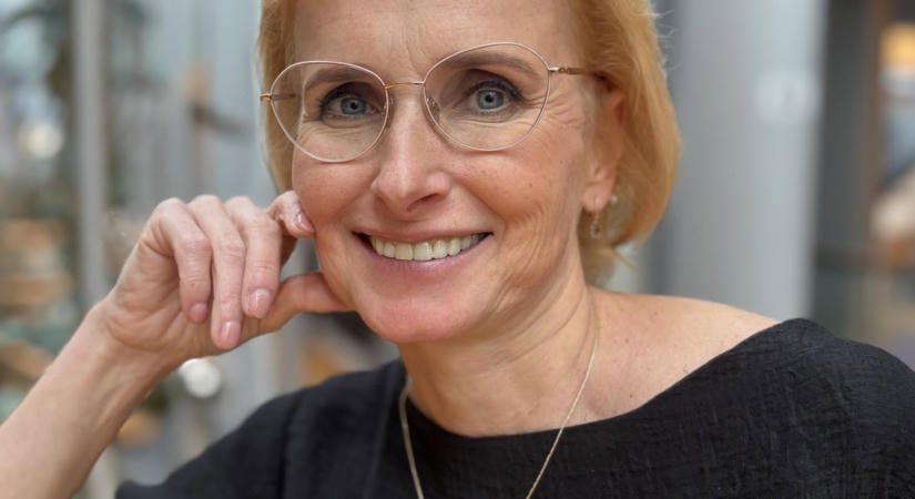 Kommunista taggal bővült a fideszesek EP-frakciója