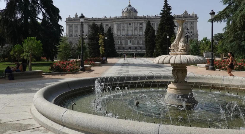 Idén százmillió turista érkezhet Spanyolországba