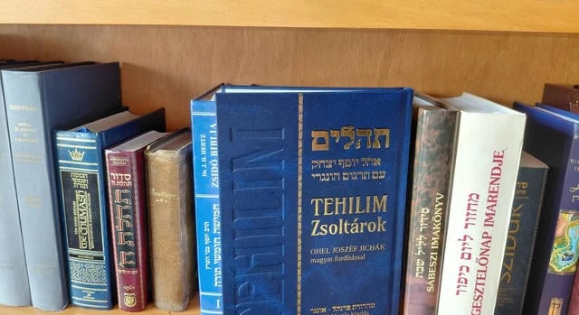 Újra megjelenik a vészkorszak történelmi jelentőségű magyar zsoltároskönyve