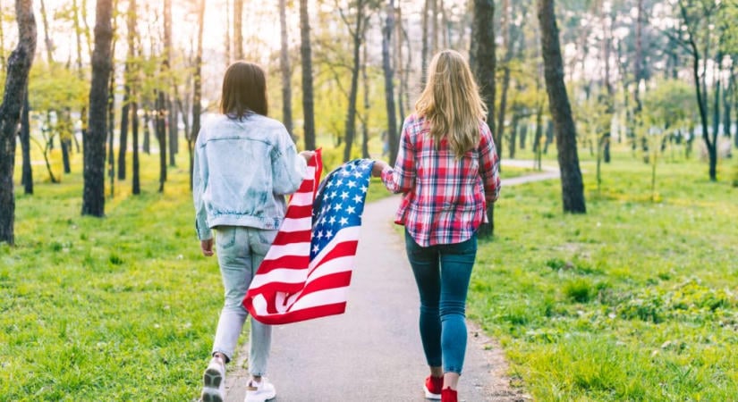 Az adósságok súlya politikai fordulatra késztetheti a Z generációt Amerikában