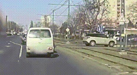 Ennek a suzukisnak az emberi élet sem szent