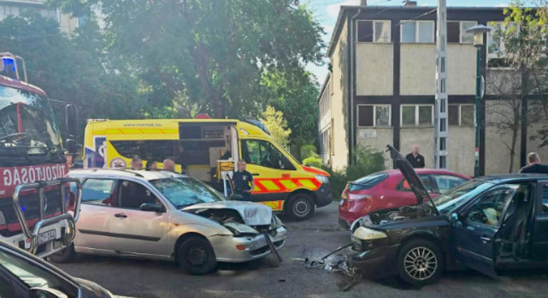 Tizenhárom éves sofőr okozott balesetet Zuglóban