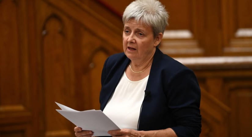 A tantestület nem támogatta, Lannert Judit mégis kinevezte a csömöri iskolaigazgatót – a polgármester a döntés visszavonását kéri