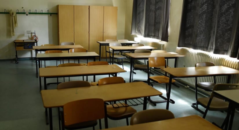Közel száz magyar iskola zárhat be Szlovákiában, petícióban követelik, hogy 12 gyerekkel is működhessenek az osztályok