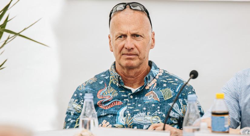Orosz titkosszolgálati kapcsolat nem akadály, Georg Spöttle továbbra is a kormánymédia kedvelt szakértője