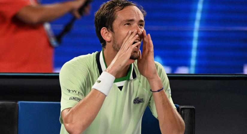 A székbírót lehülyéző Medvegyev döntőzik Nadallal az Australian Openen