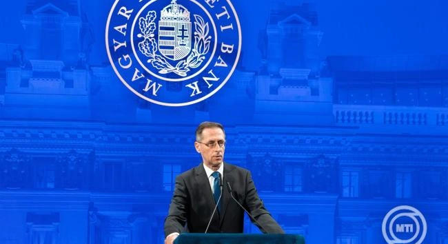 MNB: egyhangúlag támogatta a monetáris tanács az alapkamat csökkentését augusztusban