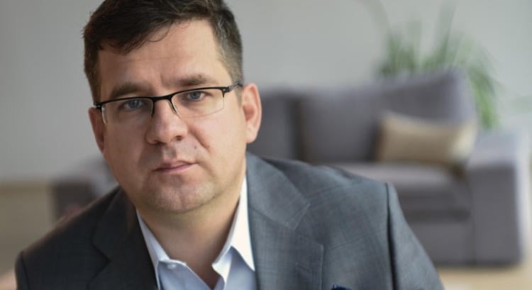 Már őrizetbe is vették Seszták Miklós KDNP-s képviselőt