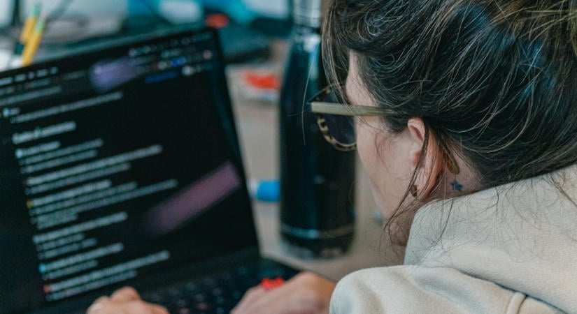 A munkaerőpiacon is visszaüthet a diákok digitális tudásának hiánya