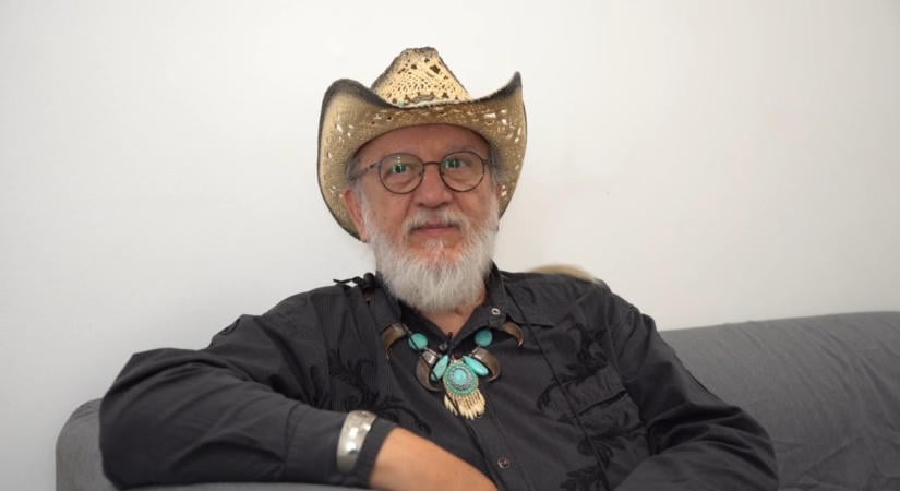 „James az ál-Indián, én az igazi” – A legjobb ajánlat eladója különös történetet mesélt az LGT gitárosáról