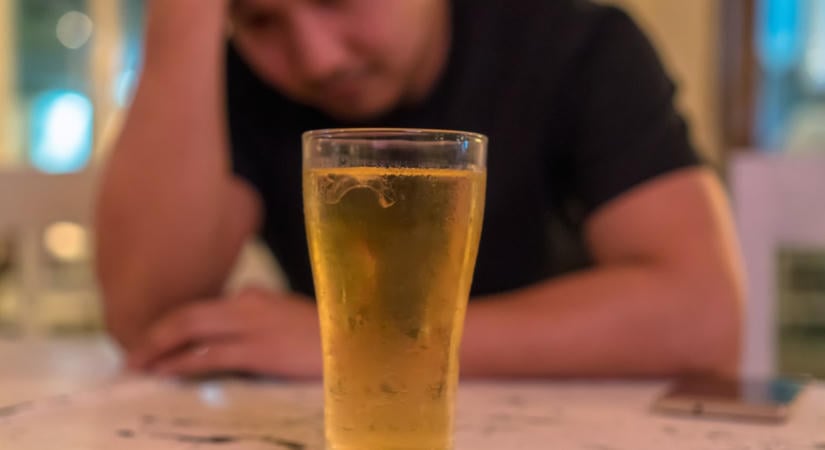 Halálra késelte ivócimboráját egy budapesti férfi – ez várhat rá, ha a bíróság elítéli