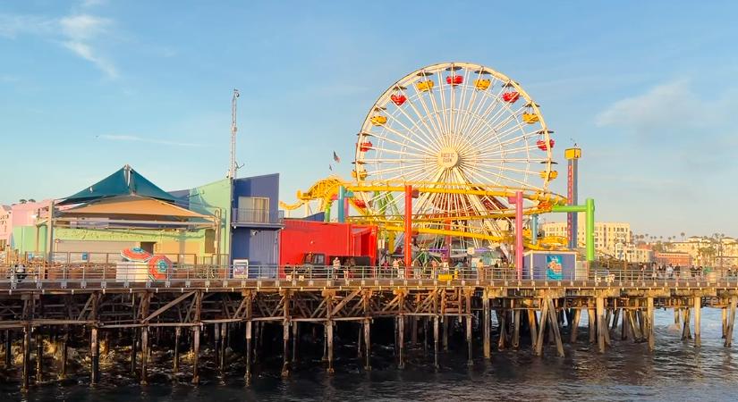 Kalifornia ikonikus tengerparti jelképe: a Santa Monica Pier