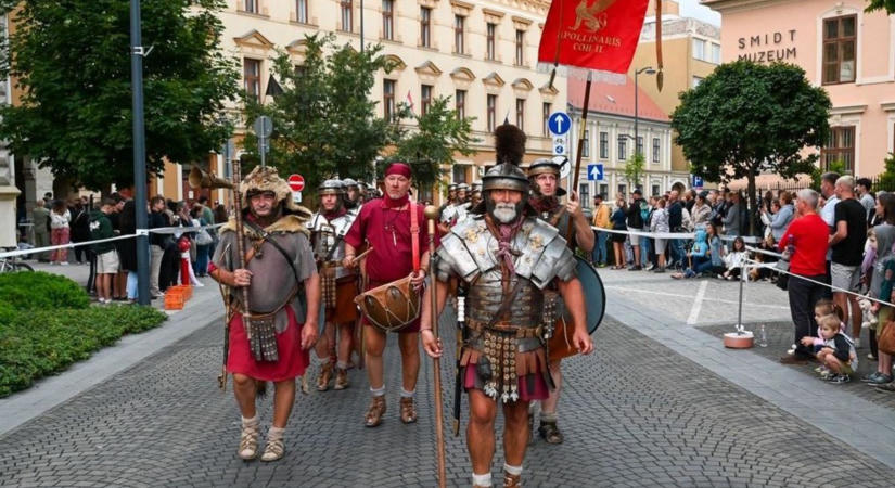 Savaria Karnevál 2026 - Hétvégén indul az ország legnagyobb történelmi karneválja - videó, fotók