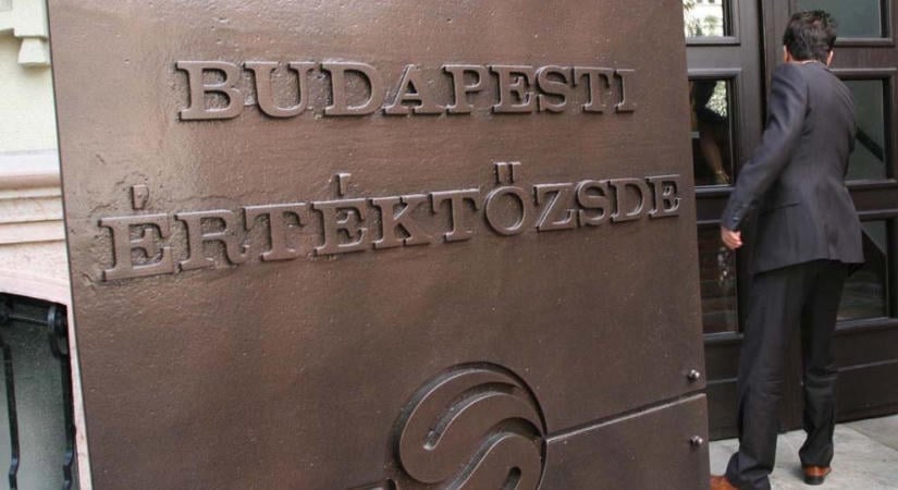 Csak az OTP tartotta a frontot a pesti tőzsdén: eladási hullám csapott le a Molra és a Richterre