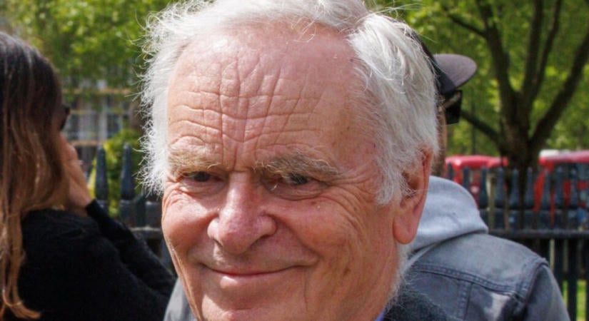 Jeffrey Archer: a bestselleríró, akinek az élete vadabb volt a regényeinél