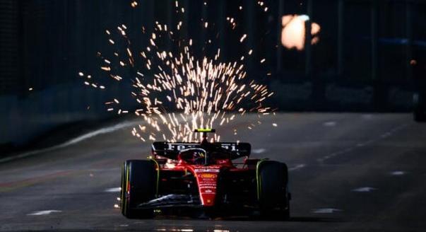 ÉLŐ: Az F1-es Szingapúri Nagydíj