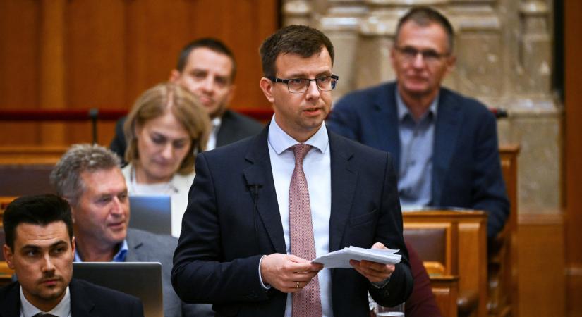 Rendkívüli frakcióülést hívott össze a Fidesz - Sejteni lehet, kilesz Gulyás Gergely utódja
