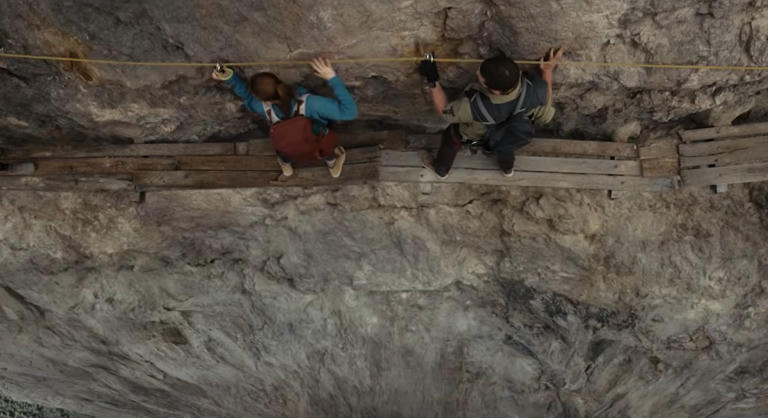A tériszonyos lány, akiből kilométeres magasságban női Indiana Jones lett
