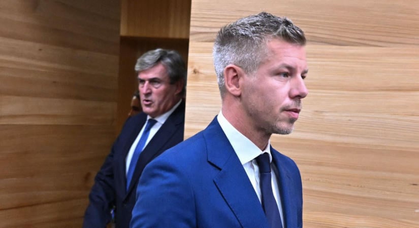 Ez nem jött be Kapitány Istvánnak és Magyar Péternek: szeptember 22-re óriási ígéretet tettek, de most már biztosan nem lesz belőle semmi – csúszik a Mol-finomító újraindítása