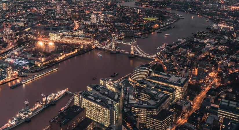 Új brit központ száll szembe az orosz dezinformációval és deepfake támadásokkal
