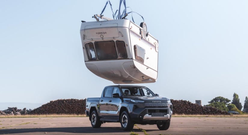 Az elektromos Toyota Hilux is túlélte a Top Gear egyik legdurvább tesztjét