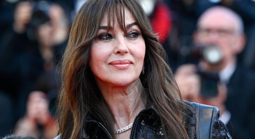 Monica Bellucci kisebbik lánya modellként debütált a kifutón – ilyen gyönyörű a 16 éves Léonie!