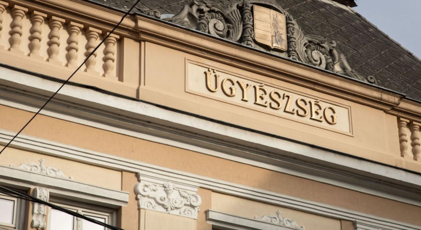 Nem egyszer, négyszer is lebukott – hamis parfümöket árult Zalában és más városokban