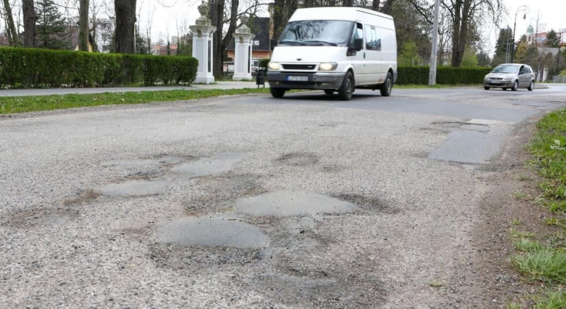 Újabb lépés történt a kanizsai Tripammer utca felújításáért, de a munkákra még várni kell