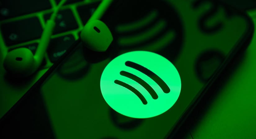 Jönnek a hangoskönyvek a Spotify-ra, év végéig minden felhasználóhoz elér