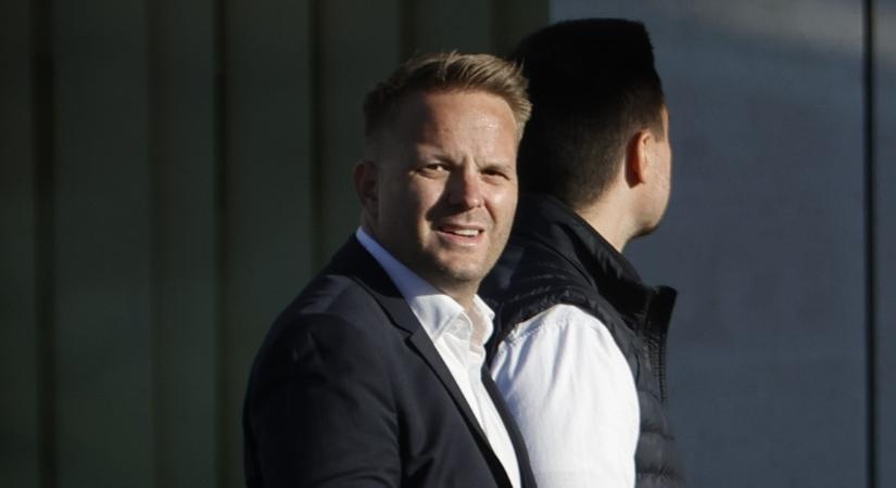Levelet kapott Bohár Dániel: kitiltotta őt a parlamentből Forsthoffer Ágnes