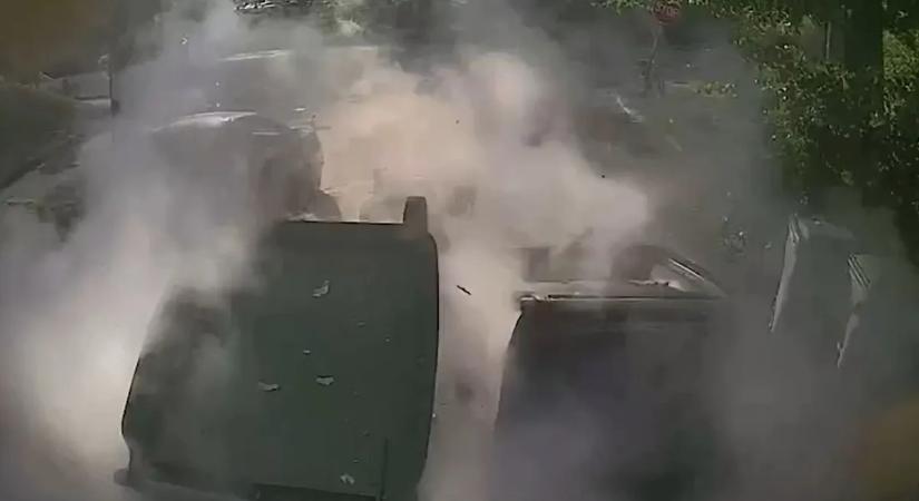 Felrobbant a kukásautó a szemét tömörítése közben, megsérült egy dolgozó – videó