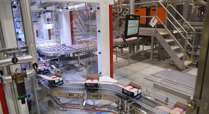 Bükön termel Európa legnagyobb állateledelgyára - Újabb egységekkel bővült az üzem - fotók