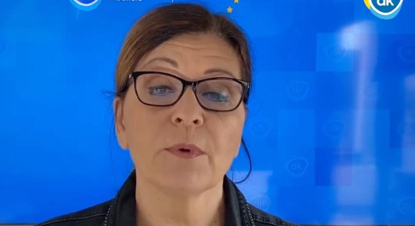Kálmán Olga láthatóan nem érti, ki „emeli az árakat”