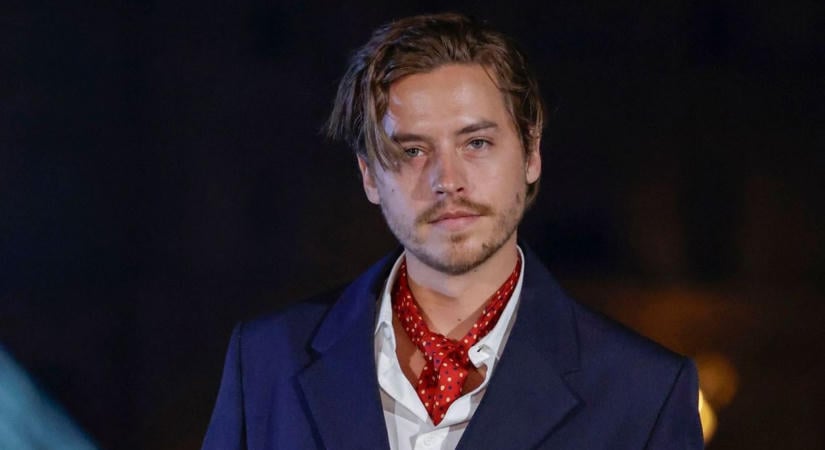 Sokkoló vallomást tett Dylan Sprouse, Palvin Barbara férje: „Vérfertőzésből születtünk”