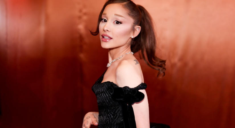 Újra együtt a múltjával: A visszavonulás küszöbén lett szerelmes Ariana Grande