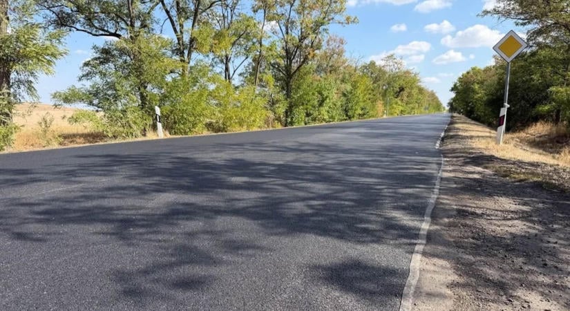 Elkészült a 33-as főút egy szakaszának felújítása – fotókkal