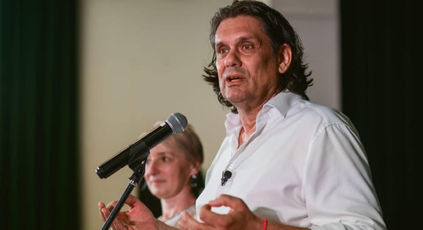 „Szerelemről” írt Deutsch és Kubatov is a klubelnökségük ügyében