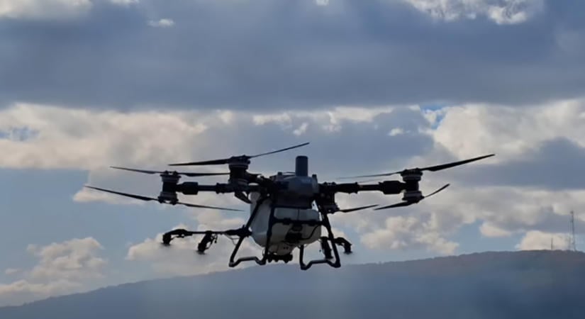Drónok és robotok a lángok ellen: így forradalmasítja a technológia a hazai tűzoltást