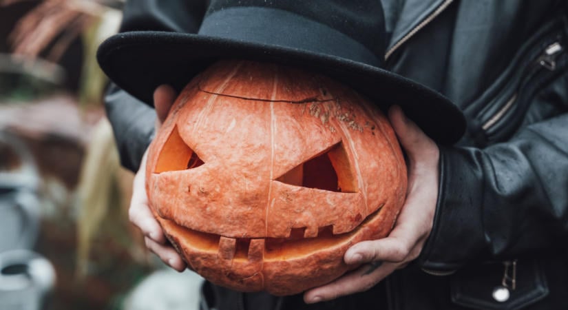 Felejtsd el a klisés boszorkányjelmezt: összegyűjtöttük a legkreatívabb csoportos jelmezötleteket Halloweenre-galéria