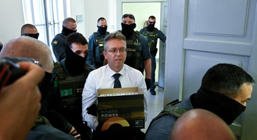 Most érkezett: döntött a bíróság, letartóztatásban marad Hankó Balázs