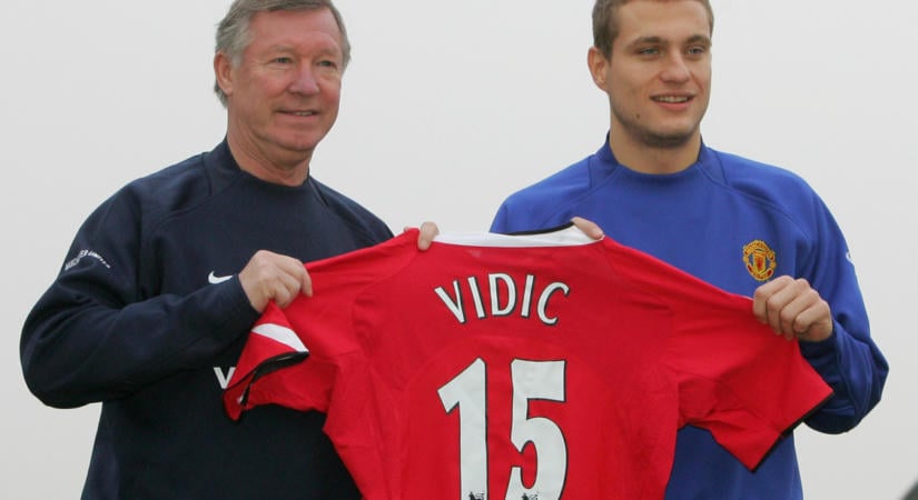 Ma 45 éves a Manchester United legendás védője, Nemanja Vidic