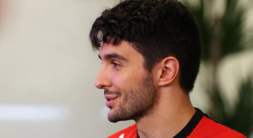 Gyakorlatilag bejelentette a távozását a Haastól Esteban Ocon