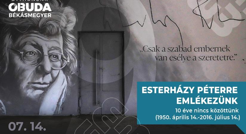 Tíz éve hunyt el Esterházy Péter
