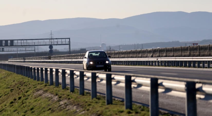 Autópályát építhet a STRABAG és a Duna Aszfalt konzorciuma