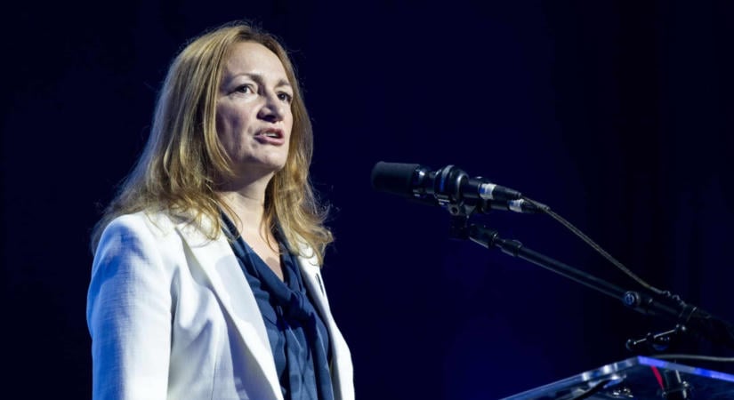 Magyar Péter elutasító szavai után Bujdosó Andrea korrigált: kiderült, hogyan dönt valójában a Tisza-frakció a legfőbb ügyész jelöltjéről