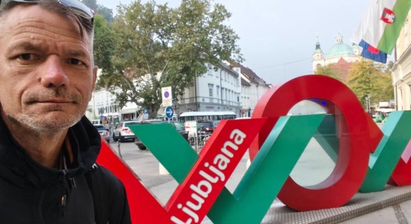 Több mint 500 kilométer már a lábában van: Szlovéniában jár a Gibraltár felé gyalogló komáromi férfi