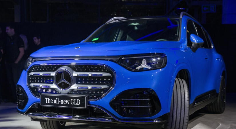 Zuhannak a Mercedes kínai eladásai
