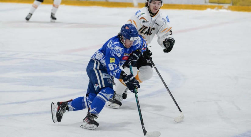 Jégkorong Erste Liga: Kikapott a Sportklub, győzött a Gyergyó és a Brassó