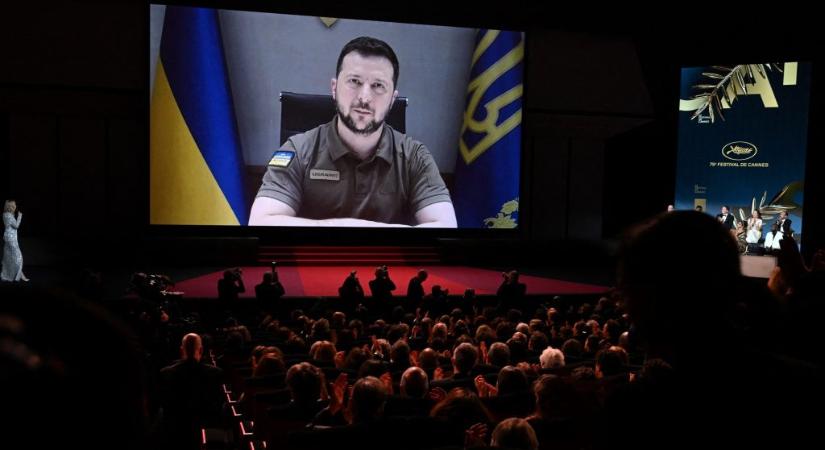 Zelenszkij a cannes-i filmfesztiválon: „Százak halnak meg mindennap. Nem fognak felállni a forgatás végét jelző csapó után”